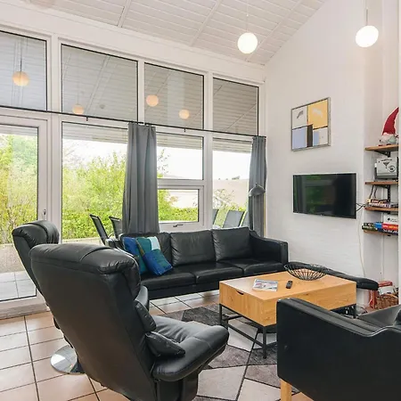 4 Star In Haderslev * Diernæs